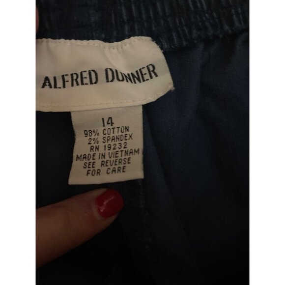 Alfred Dunner Black Corduroy Elastic Waist Ankle Length Pull On Pants Sz 14 - Picture 3 of 4